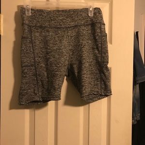 Grey pocket shorts